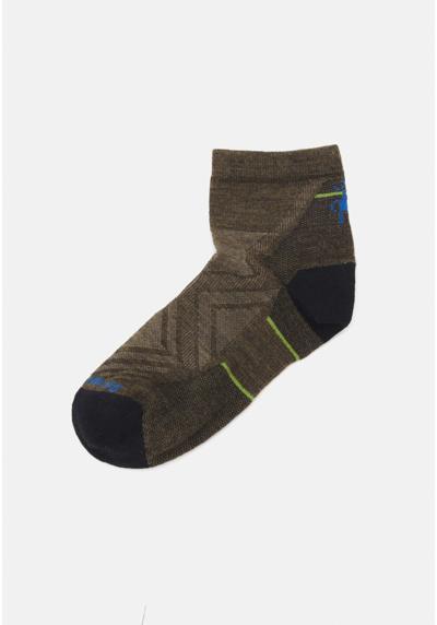 Спортивные носки RUN CUSHION ANKLE SOCKS UNISEX