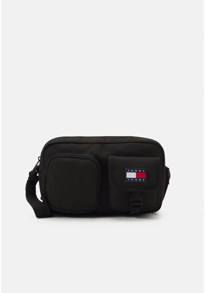 Сумка OFF DUTY CAMERA BAG UNISEX