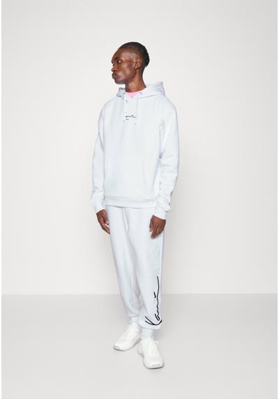 Спортивный костюм ESSENTIAL TRACKSUIT SET UNISEX