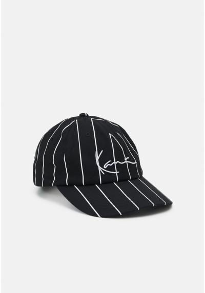 Кепка SIGNATURE PINSTRIPE UNISEX