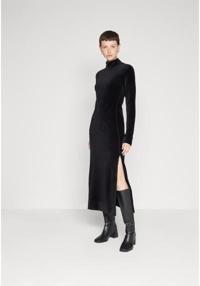 Платье SLIT DRESS