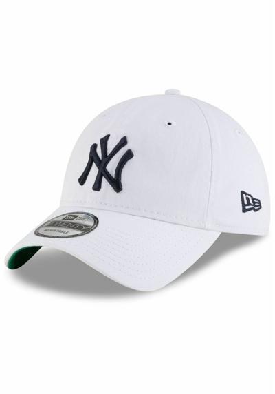 Кепка 9TWENTY STRAPBACK NEW YORK YANKEES