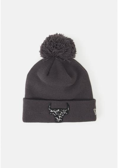 Шапка INFILL BOBBLE BEANIE UNISEX