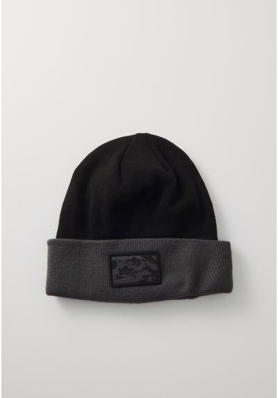 Шапка CREW LABEL BEANIE UNISEX