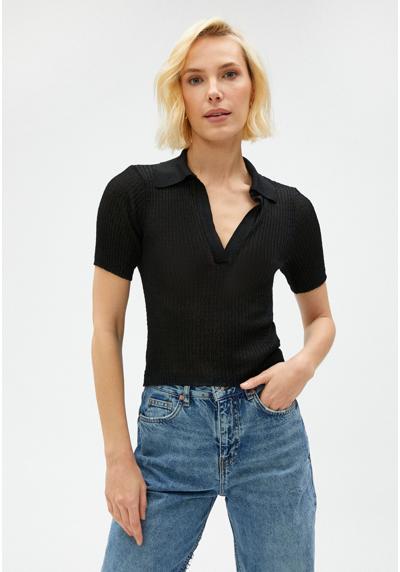 Футболка POLO NECK SHORT SLEEVE