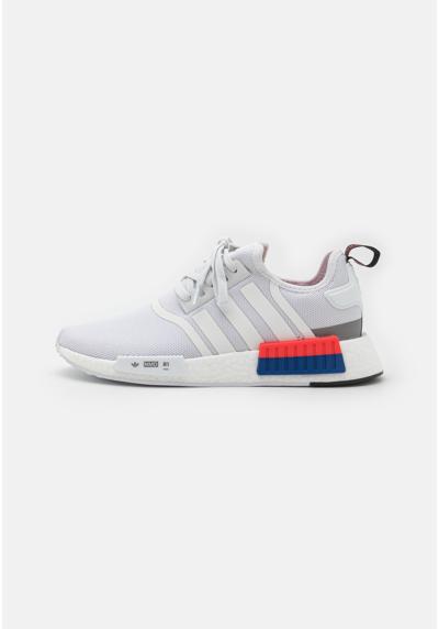 Кеды NMD R1 UNISEX