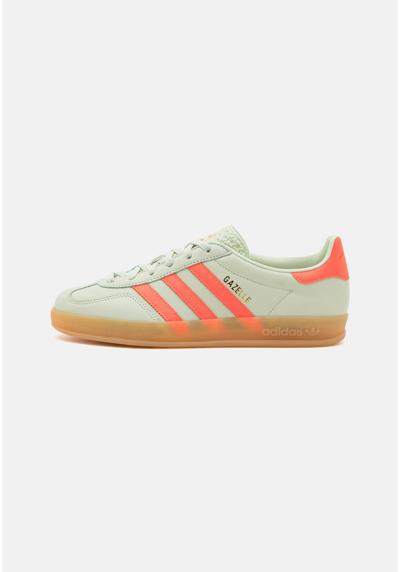 Кеды GAZELLE INDOOR UNISEX