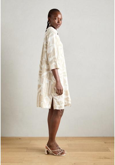 Платье-блузка SHIRT DRESS A SHAPED 3/4 SLEEVE SHORT LENGTH BREAST POCKET PRINTED