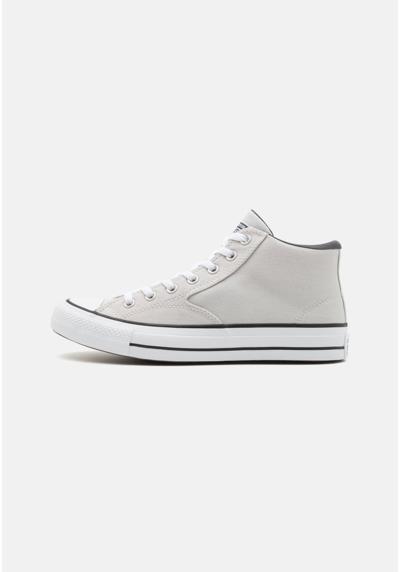 Сникеры CHUCK TAYLOR ALL STAR MALDEN STREET UNISEX