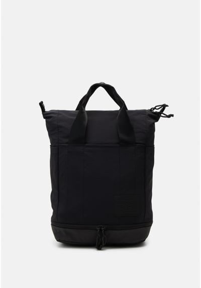 Рюкзак NEVER STOP UTILITY PACK UNISEX