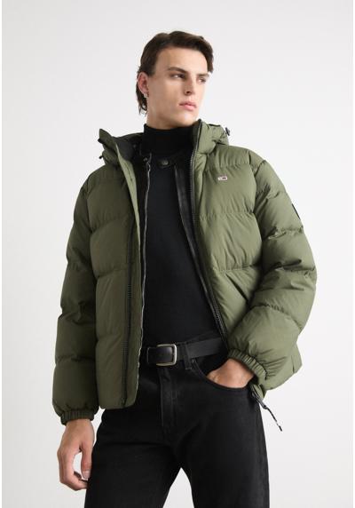 Пуховая куртка ESSENTIAL JACKET