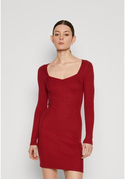 Платье-футляр LONG SLEEVE SWEETHEART MINI SWEATER DRESS