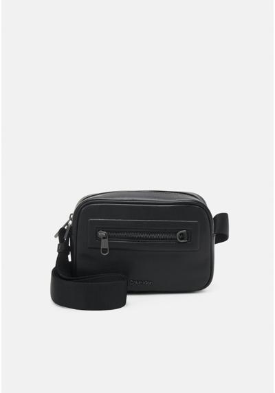 Сумка ELEVATED PU CAMERA BAG