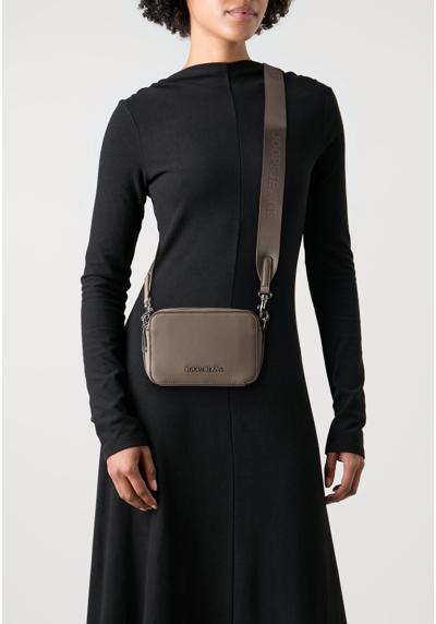 Сумка CORNICE SUSAN SHOULDERBAG