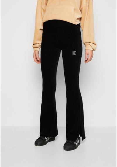 Брюки SLIT FLARED PANTS