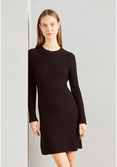 Трикотажное платье DRESS LONGSLEEVE ROUND NECK TRANSFER DETAIL