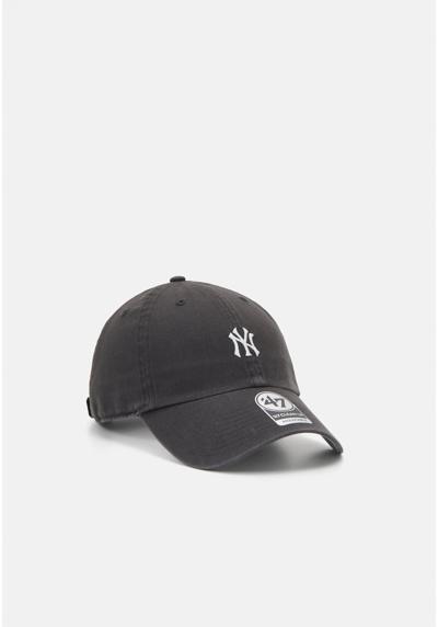 Кепка NEW YORK YANKEES BASE RUNNER CLEAN UP UNISEX