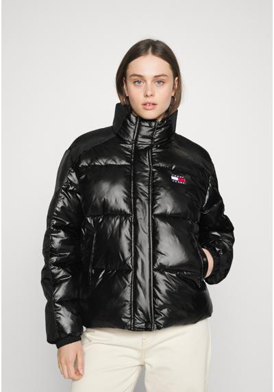 Зимняя куртка TONAL BADGE PUFFER