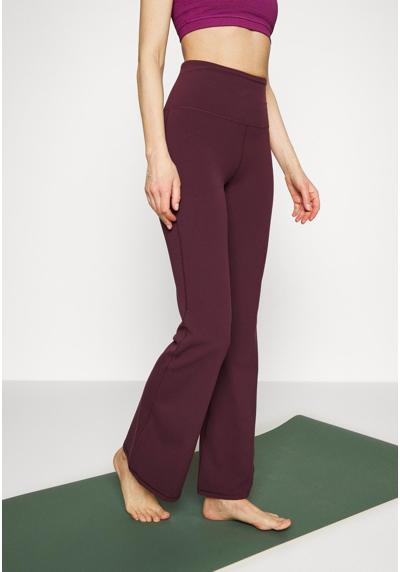 Брюки ELATION FLARE PANT