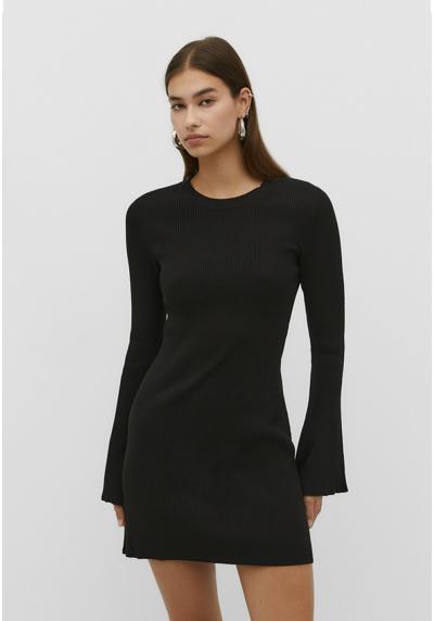 Платье-футляр SHORT WITH BELL SLEEVES