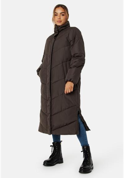 Зимняя куртка PADDED COAT