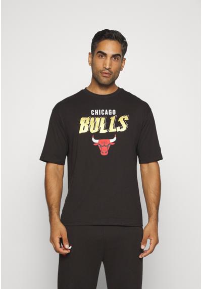 NBA CHICAGO BULLS TEAM SCRIPT TEE - Vereinsmannschaften NBA CHICAGO BULLS TEAM SCRIPT TEE