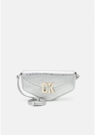 Сумка DOWNTOWN CROSSBODY