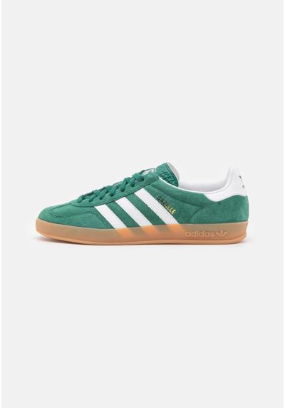 Кеды GAZELLE INDOOR UNISEX