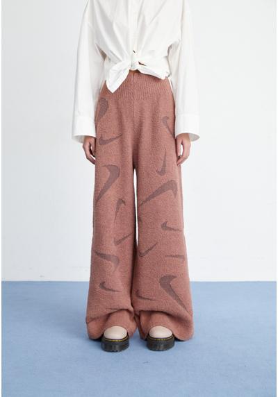 Брюки COZY LOGO PANT