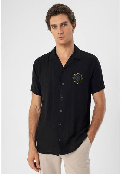 Рубашка LAPEL COLLAR SHORT SLEEVE