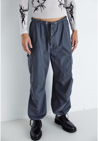 Брюки-карго VINTAGE PARACHUTE PANTS VINTAGE PARACHUTE PANTS