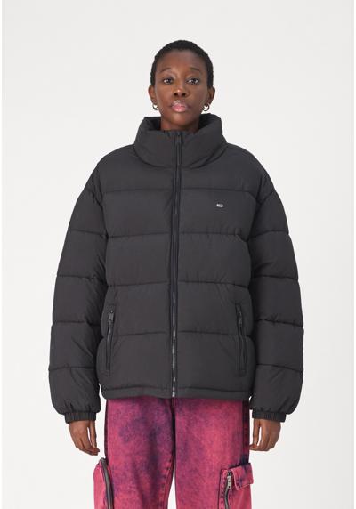 Зимняя куртка ESSENTIAL PUFFER