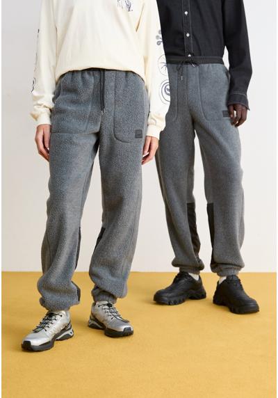 Брюки YERMO PANTS REGULAR UNISEX