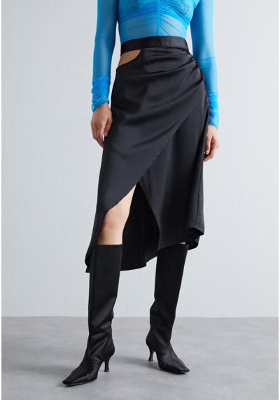 Юбка SLIT LONG DRAPE SKIRT