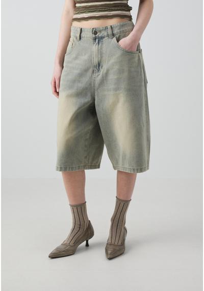 Джинсовые шорты LIGHT WASH JUMBO JORTS