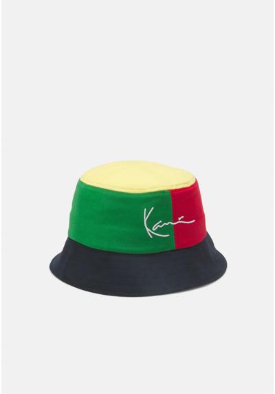 Шляпа SIGNATURE BLOCK BUCKET HAT UNISEX