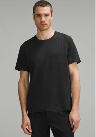 Футболка VENT TECH SHORT SLEEVE