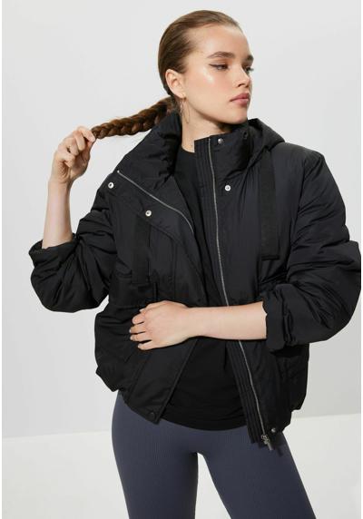 Зимняя куртка SHORT PADDED COAT