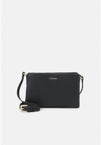 Сумка ELEVATED CROSSBODY