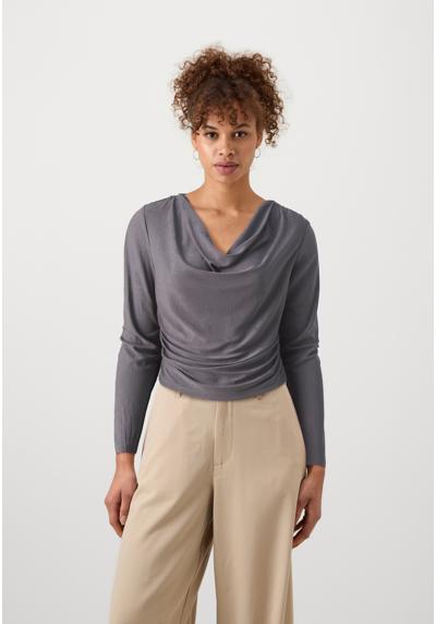 Кофта ONLFREE STRUCTURE BOATNECK