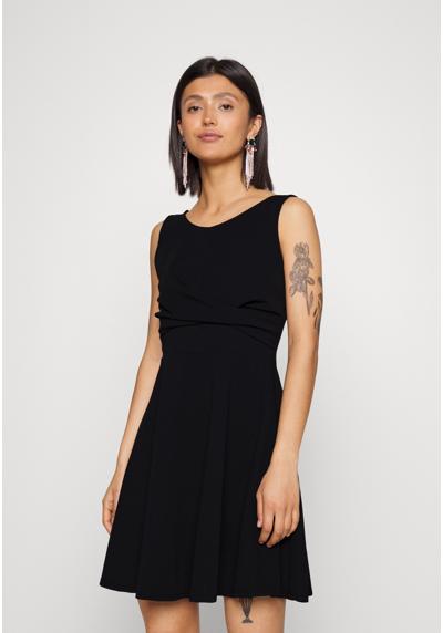 Трикотажное платье JAQUELINE SKATER DRESS