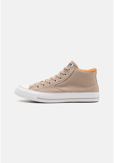 Сникеры CHUCK TAYLOR ALL STAR MALDEN STREET UNISEX