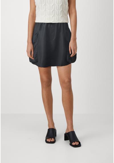 Юбка UTILITY POCKET SKIRT