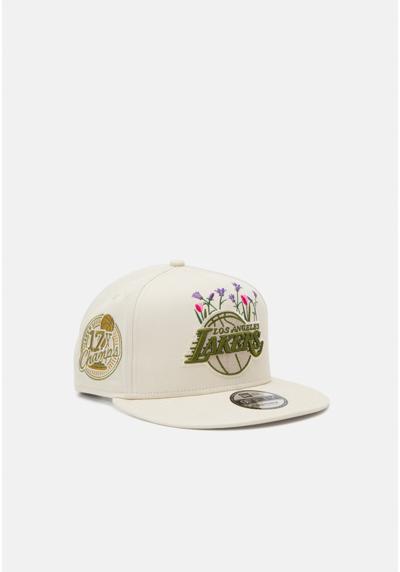 Кепка SEASONAL FLOWER 9FIFTY® UNISEX