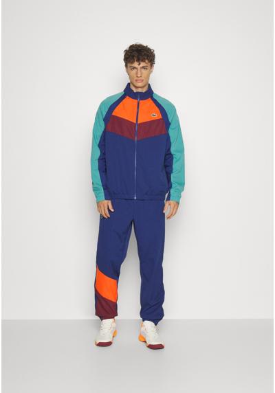 Спортивный костюм TRACKSUIT SET