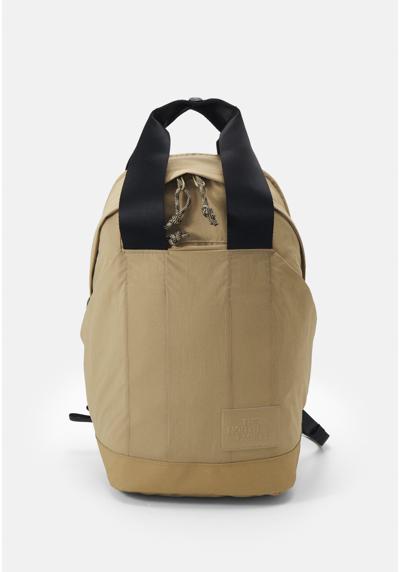 Рюкзак NEVER STOP DAYPACK UNISEX