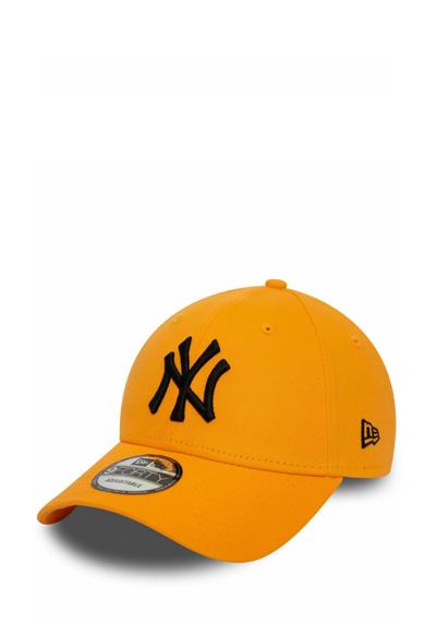 Кепка FORTY STRAPBACK NEW YORK YANKEES