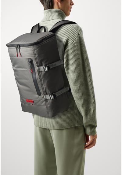 Рюкзак MONOTYPE ZIPPED BACKPACK UNISEX