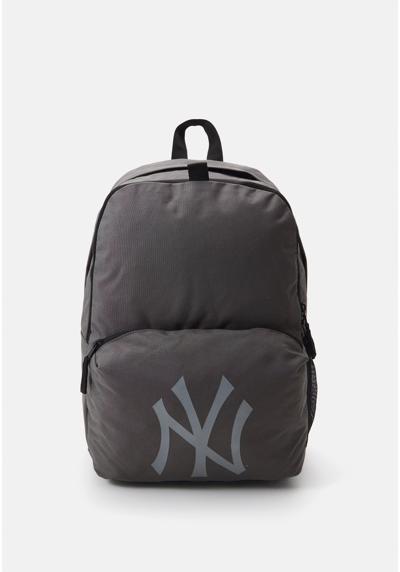 Рюкзак MLB NEW YORK YANKEES MULTI STADIUM BAG