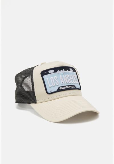 Кепка TRUCKER UNISEX